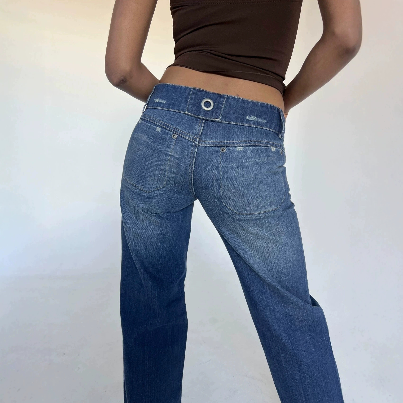 Washed Low Waist Ring Detail Straight Jeans thumbnail 3